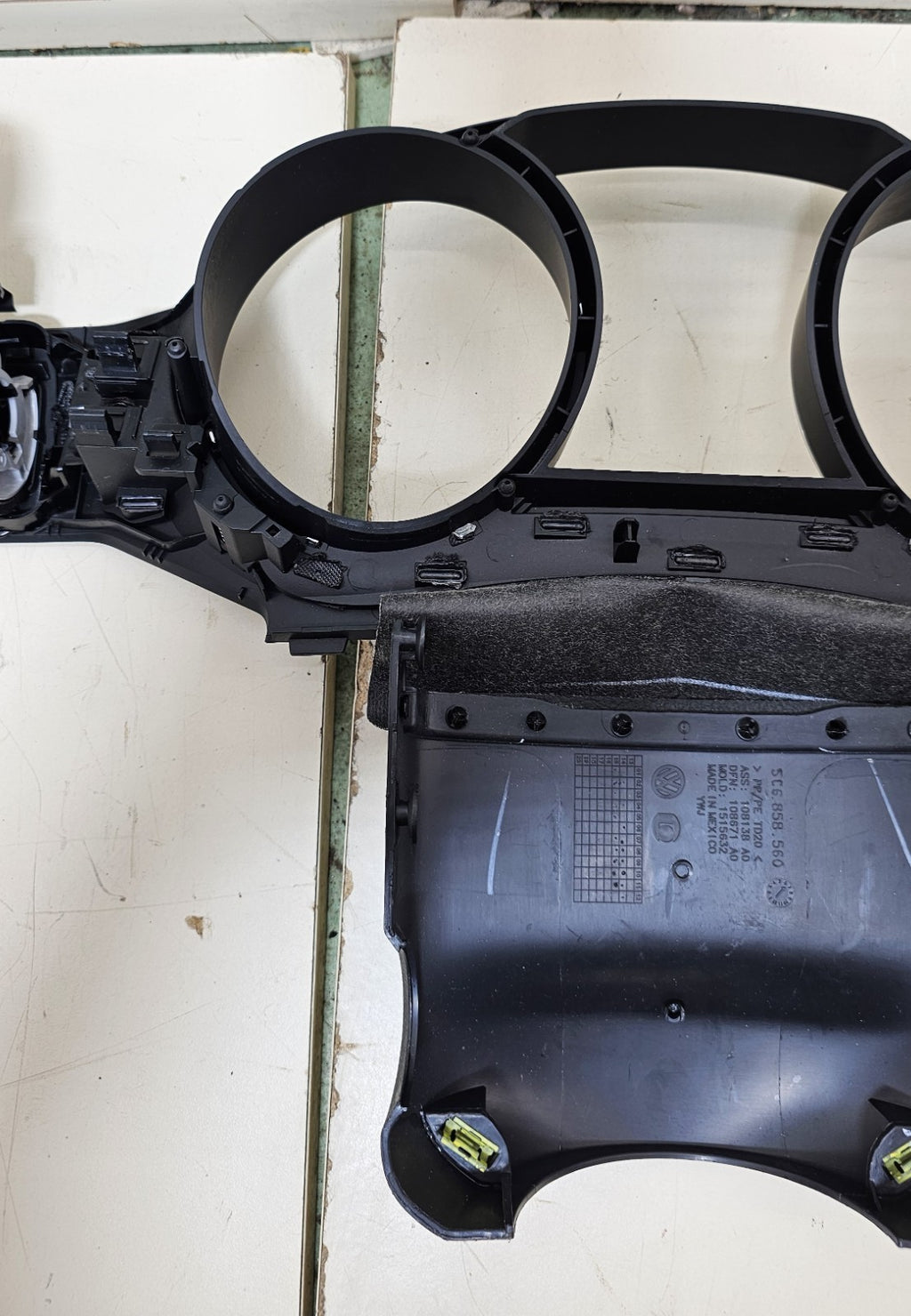 🔥11-14 Volkswagen Jetta Speedometer Instrument Cluster Dash Bezel Air Vent Trim