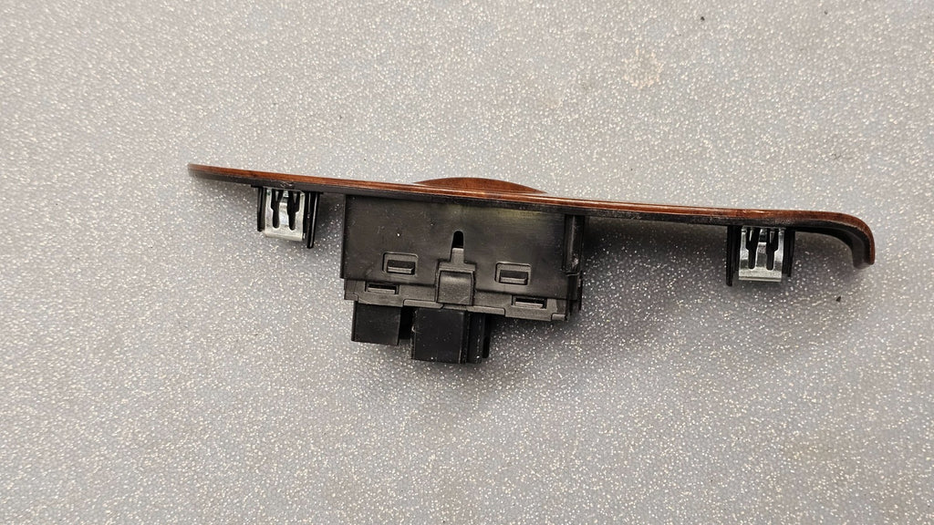 07-13 Suburban Yukon Rear Right Passenger Power Window Switch Assembly Wood WS5