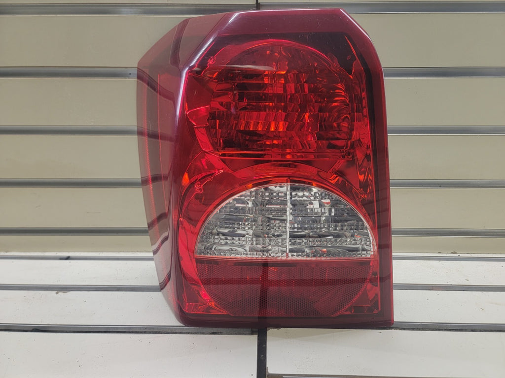 🔥2008-2012 Dodge Caliber  Tail Light Taillight lamp  Driver Left Side