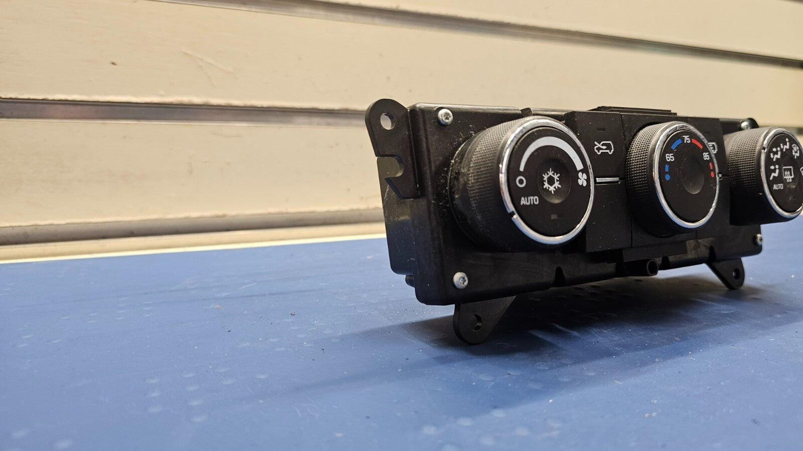 🔥08-10 Saturn Vue Dash HVAC AC Heater Temperature Climate Control Panel Black