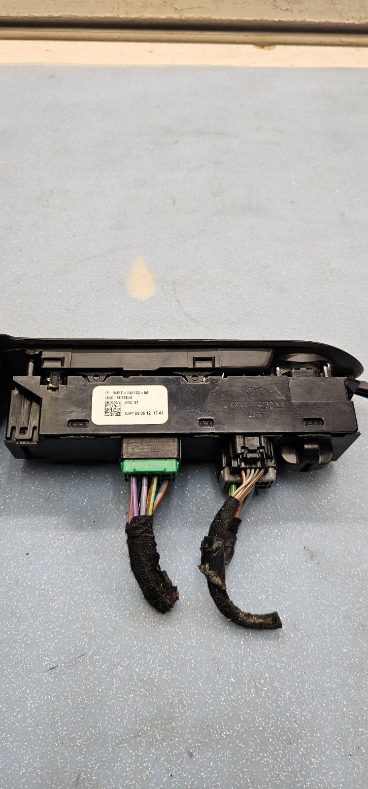 12-18 Focus Escape Front Left Driver Master Power Window Switch Regulator Black