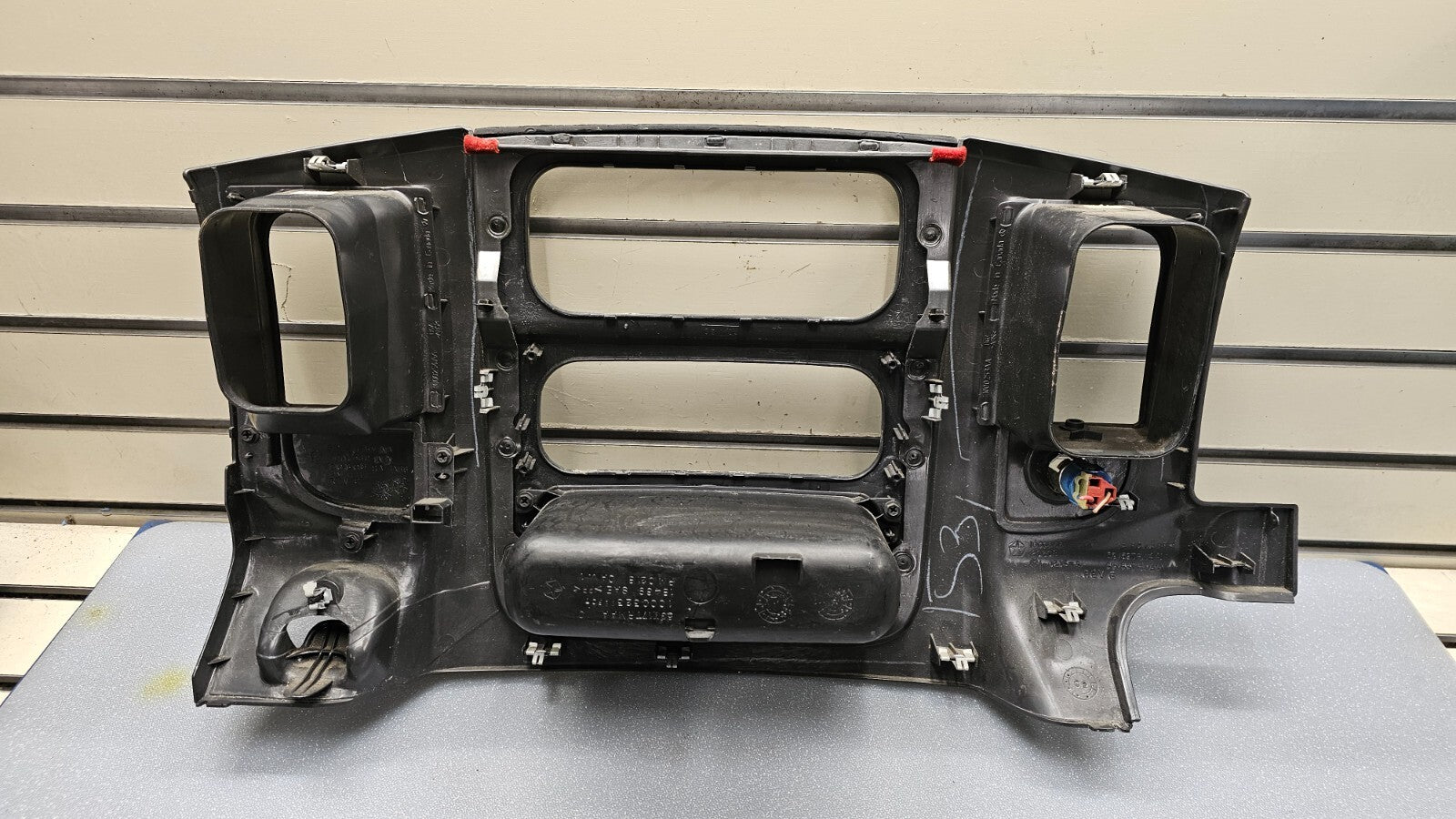🔥02-05 Dodge RAM Dash RADIO Audio Stereo Bezel Climate Trim Panel Black B10