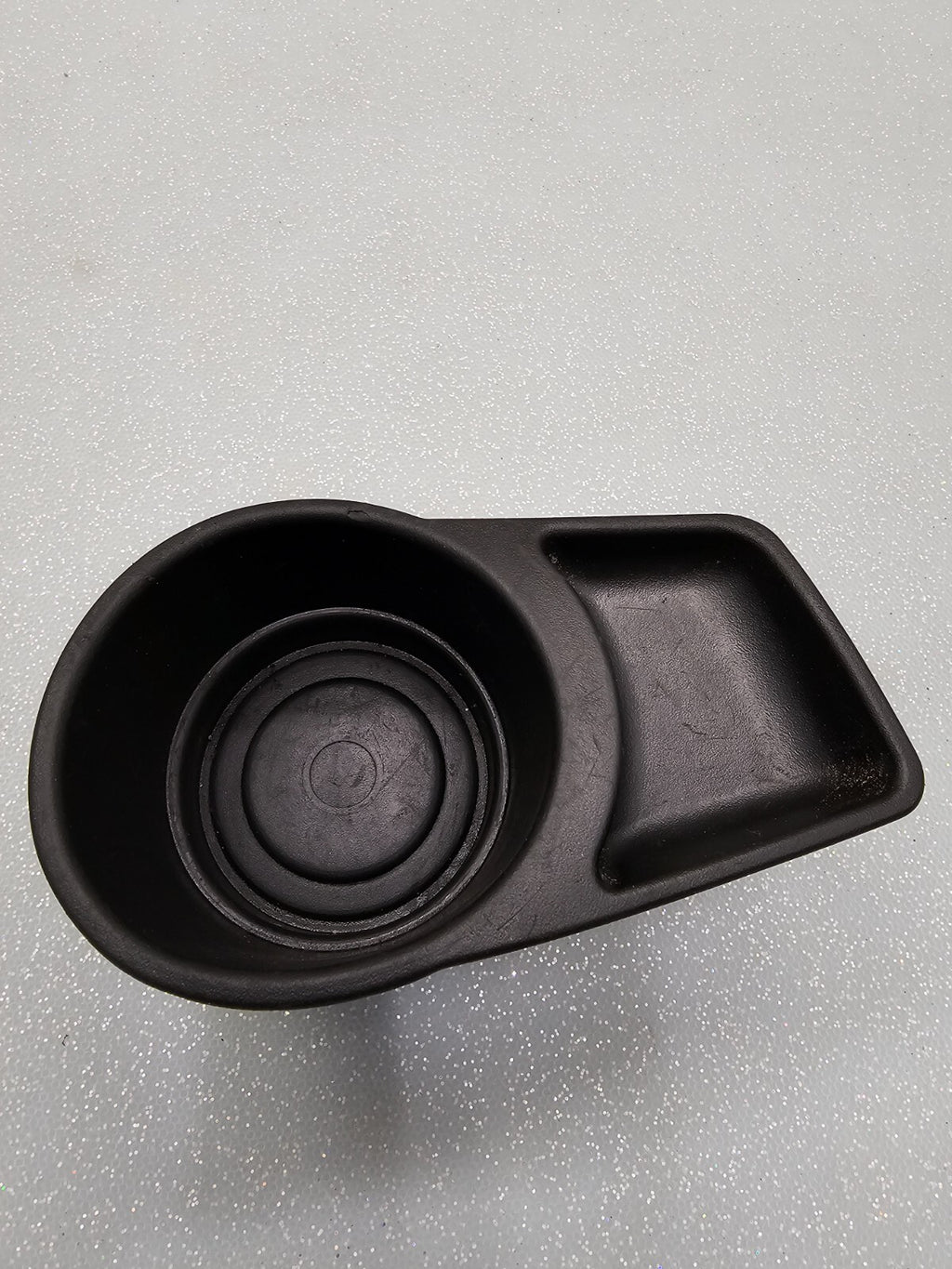🔥04-07 Chevy Malibu Center Console Larger Cup Holder Rubber Insert Set OEM