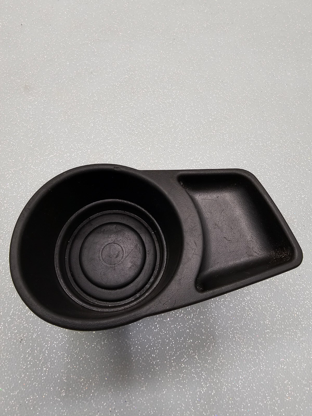 🔥04-07 Chevy Malibu Center Console Larger Cup Holder Rubber Insert Set OEM