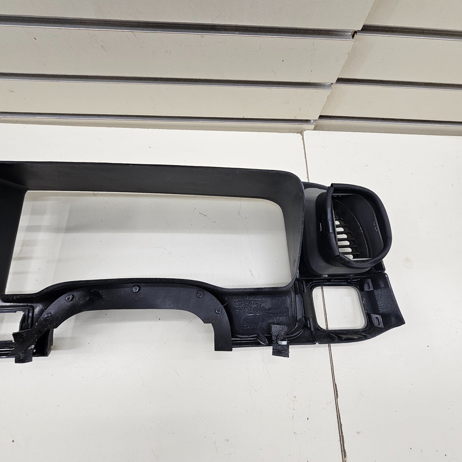95-99 CHEVY GMC TRUCK SILVERADO CK Cluster Gauge Speedo Dash Bezel LIGHT GRAY C3