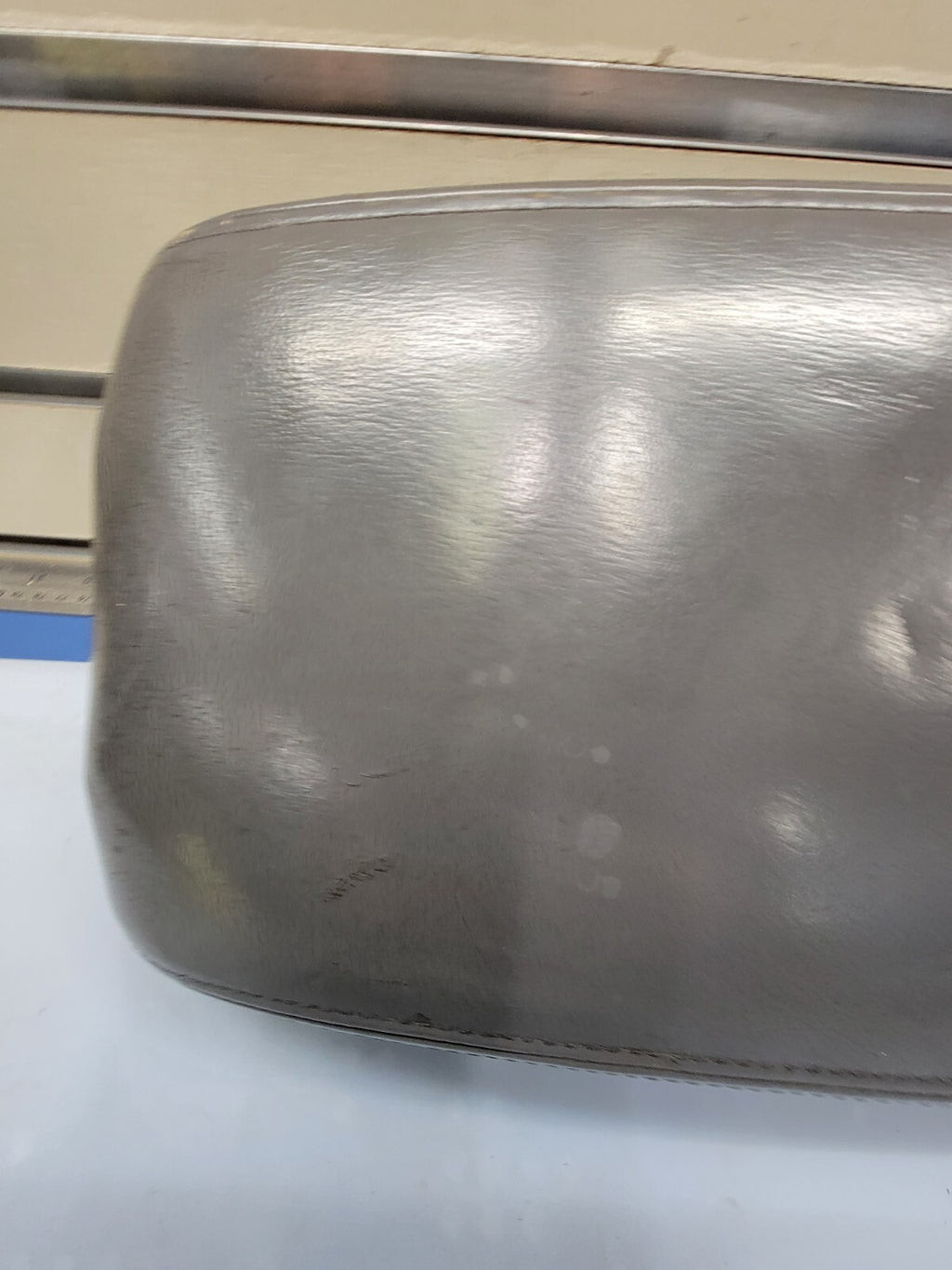 🔥02-06 Toyota CAMRY Center Console Armrest Storage COVER Leather DARK GRAY