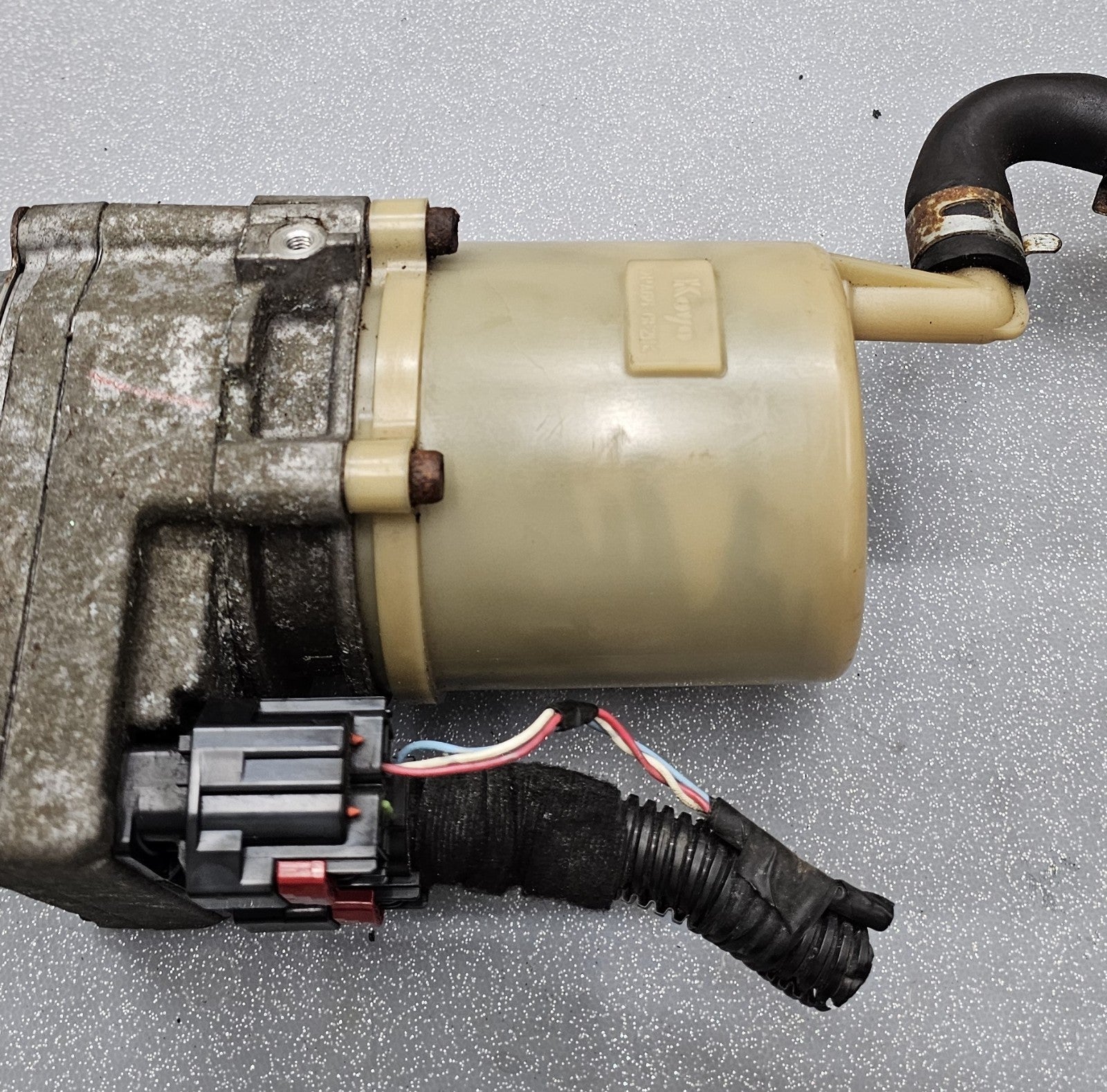 🔥10-13 MAZDA 3 ELECTRIC POWER STEERING FLUID PUMP ASSIST MOTOR ASSEMBLY 2 PLUG