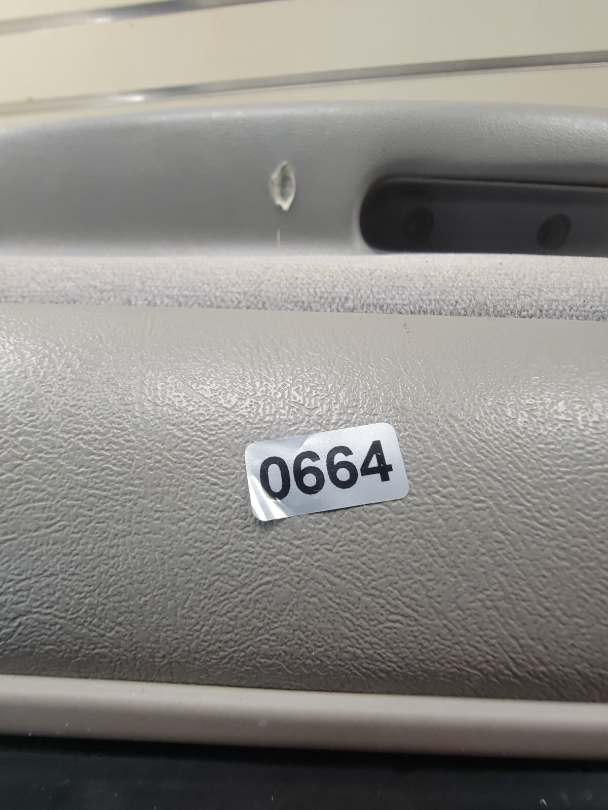 🔥95-99 Chevy GMC Silverado C/K DOOR PANEL Front Passenger Right Gray OEM D2