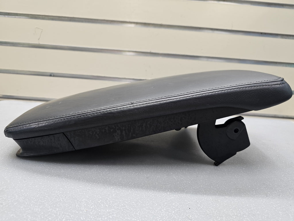 06-11 LEXUS GS350 GS450 CENTER CONSOLE ARMREST COVER LID LEATHER ASSEMBLY BLACK