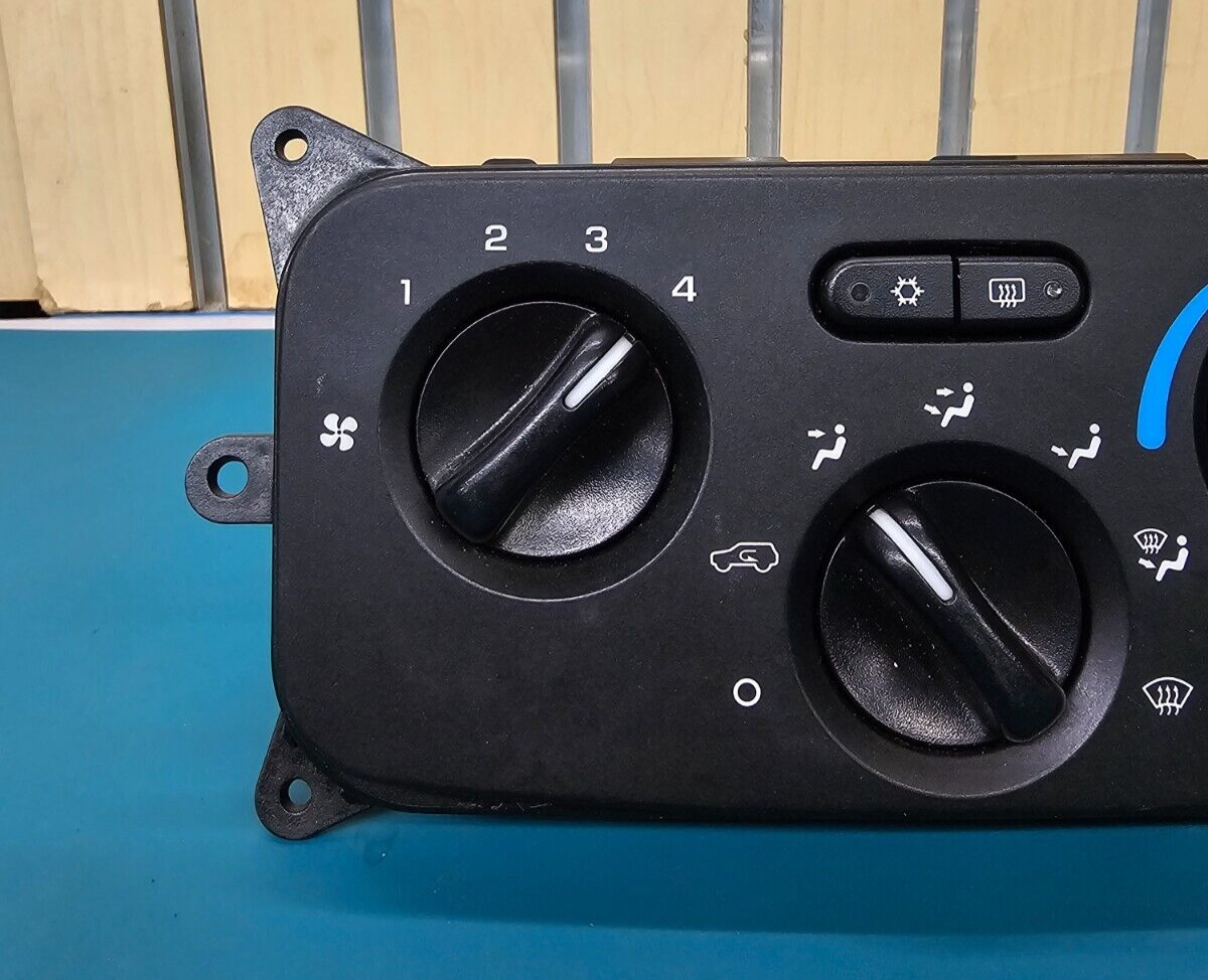🔥04-07 Jeep Liberty DASH AC Heater Temperature CLIMATE CONTROL UNIT Conditioner