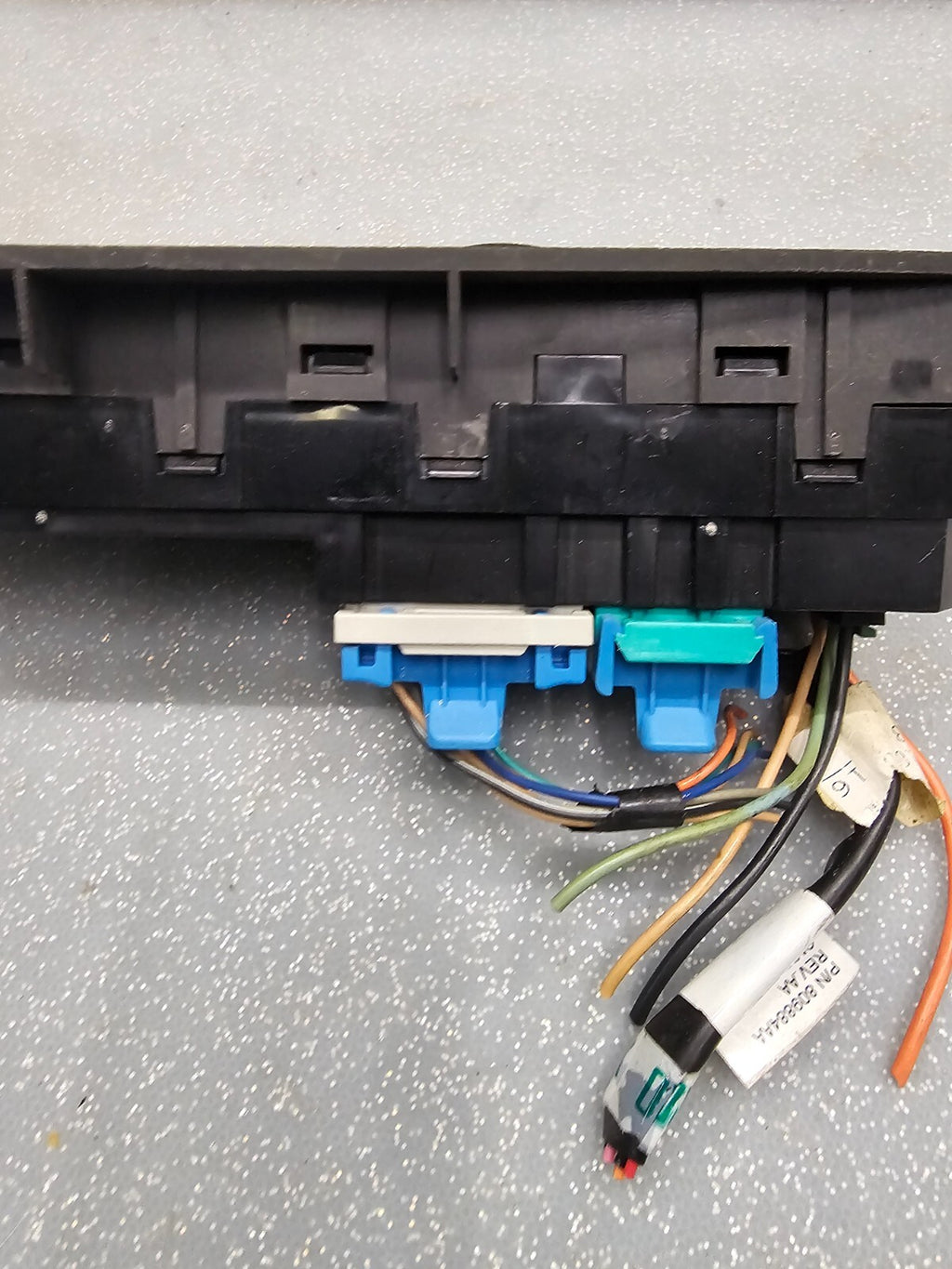 🔥06-09 Chevy TRAILBLAZER Window Switch Front RIGHT Passenger Side BLACK WS21