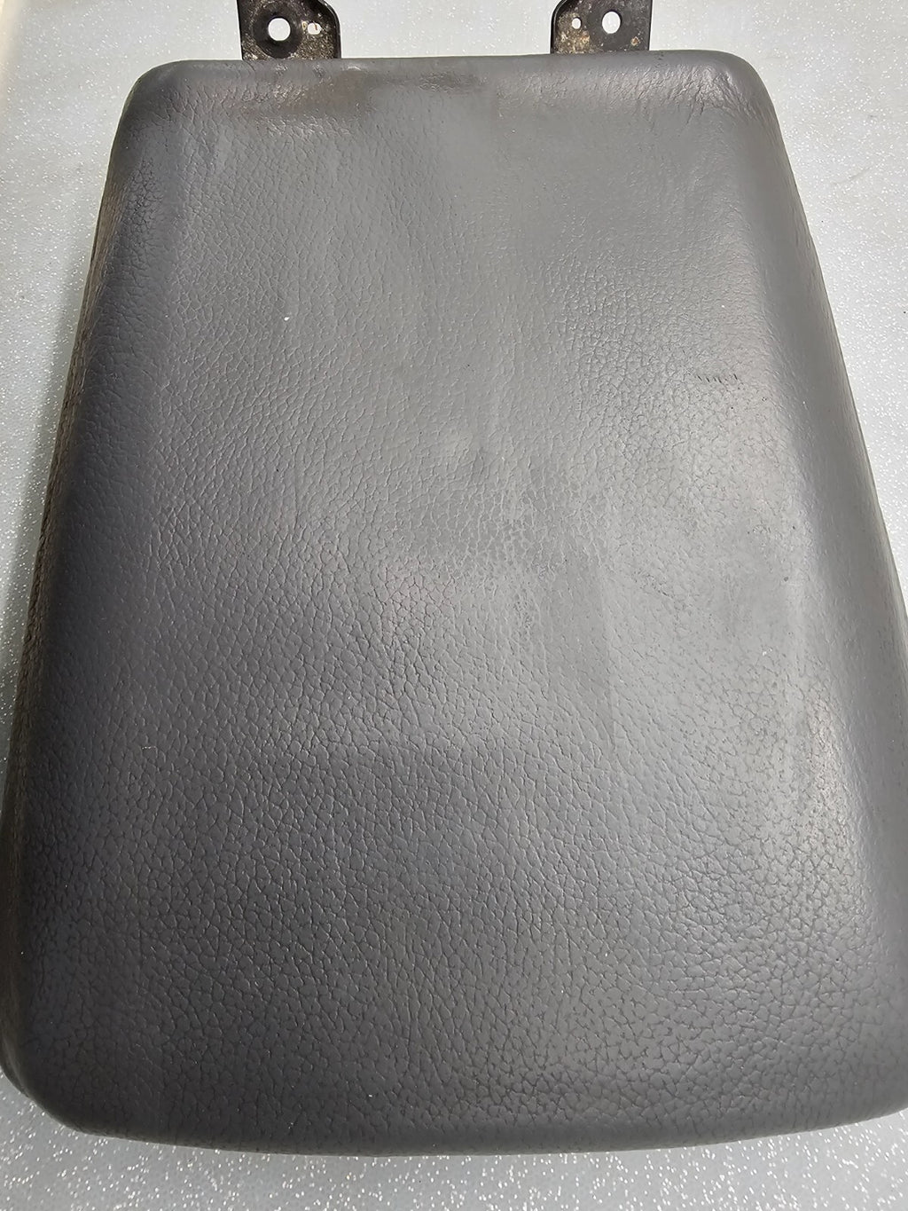 🔥03-08 Honda Pilot Front Center Console Lid Arm Rest Cover Leather Gray OEM