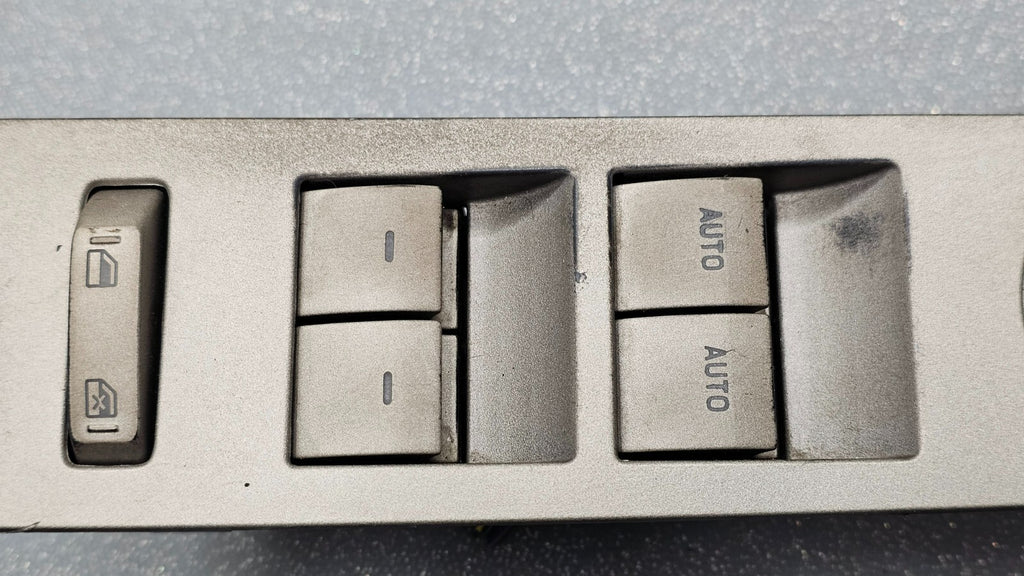 OEM 07-09 Lincoln MKZ Driver's Side Door Master Window Control Switch Silver