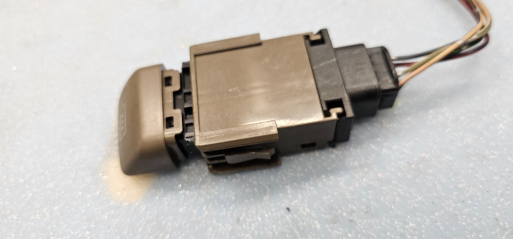 🔥98-02 COROLLA 05-10 AVALON HAZARD EMERGENCY LIGHT SWITCH DRIVER ASSEMBLY TAN