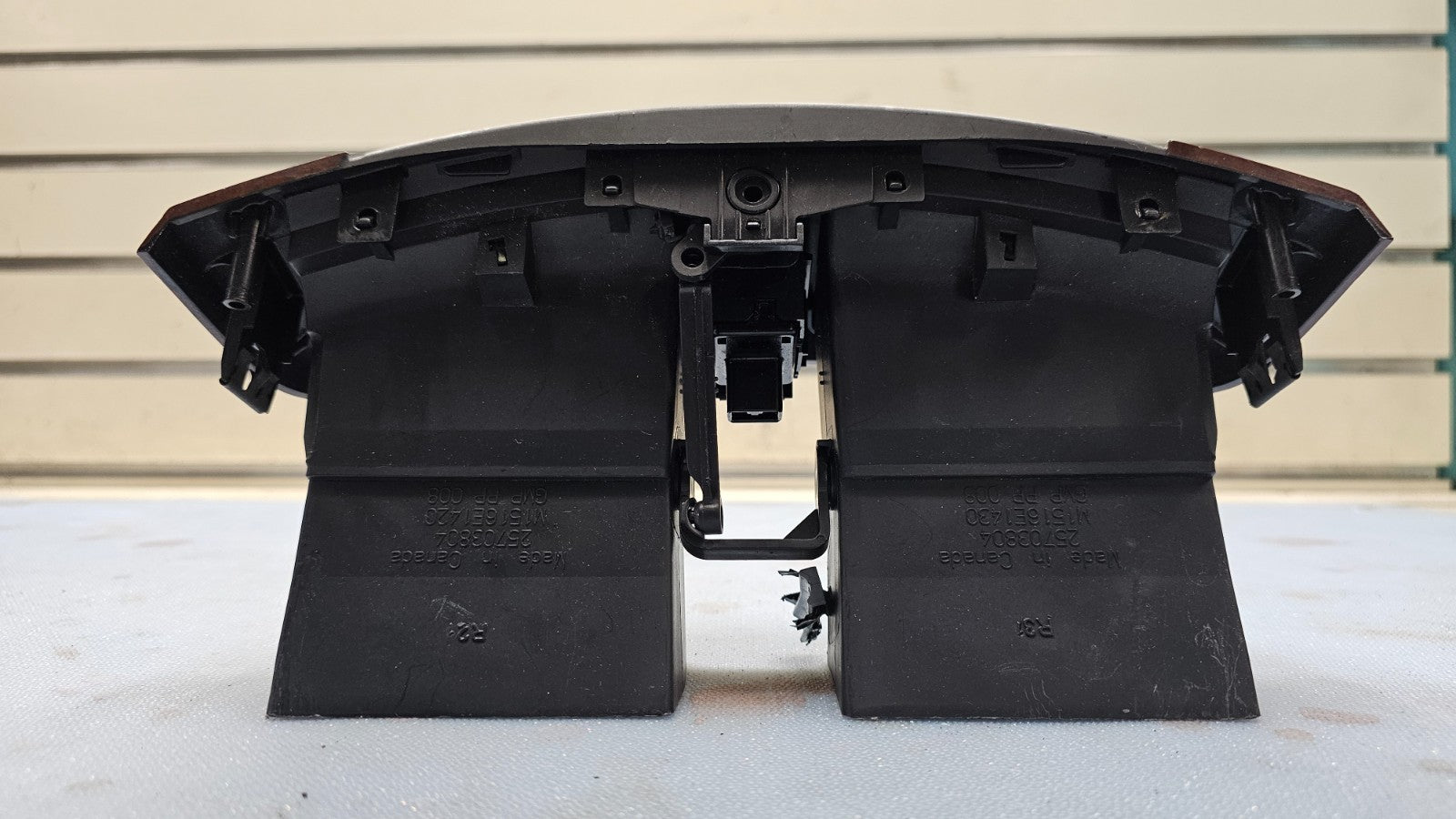 🔥03-07 CADILLAC CTS SRX CENTER DASH AIR VENT HEATER CONDITIONING BEZELTRIM WOOD
