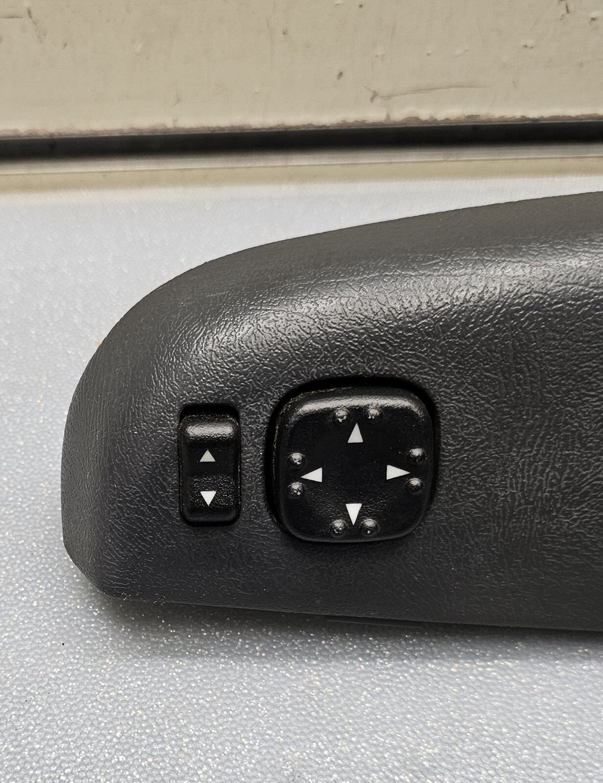 99-02 Silverado SIERRA Door Master Power Window Switch LEFT Driver GRAPHITE WS3