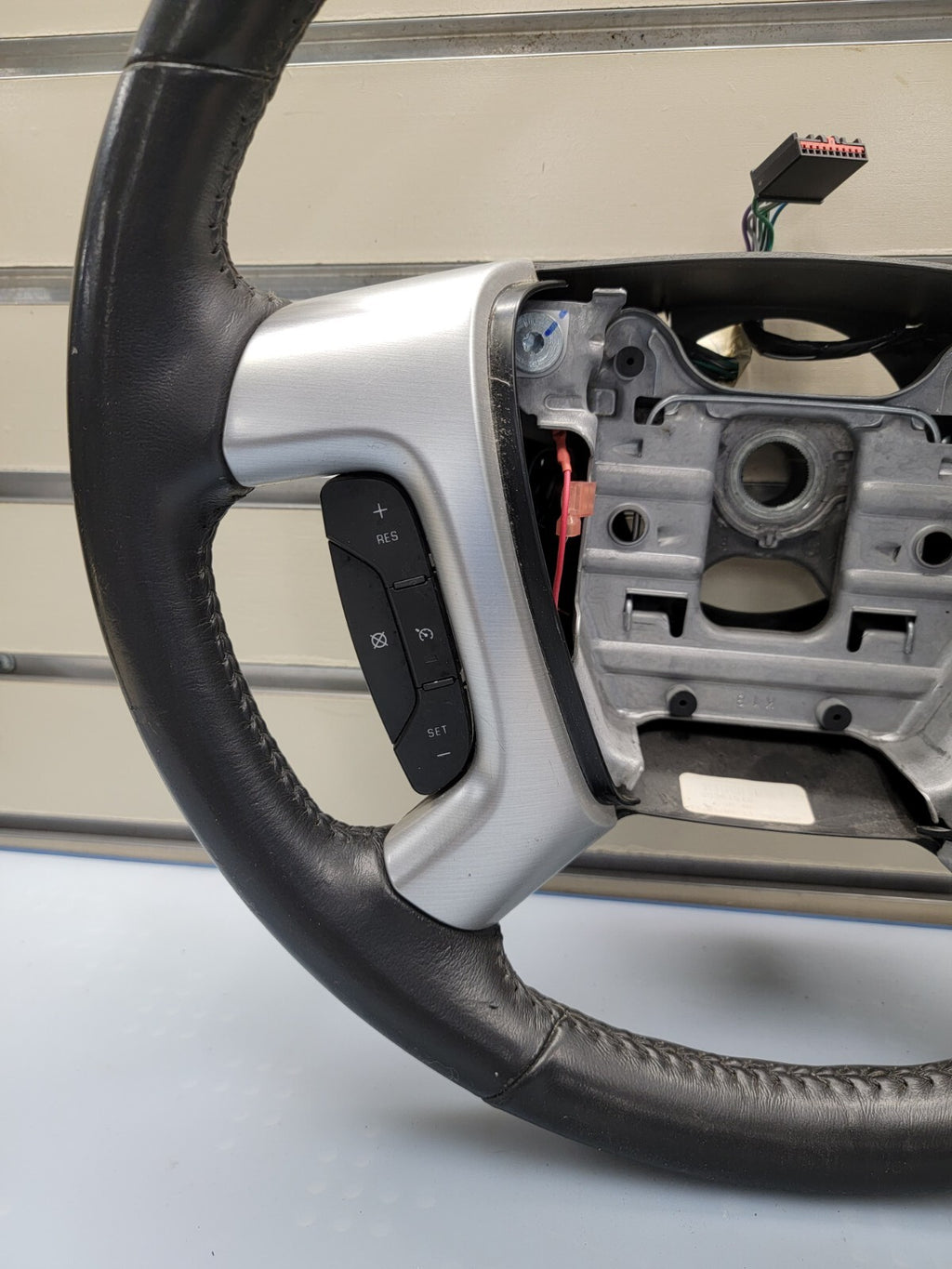🔥07-17 GMC Acadia 08-17 Buick Enclave Steering Wheel Column Manual Cruise Black