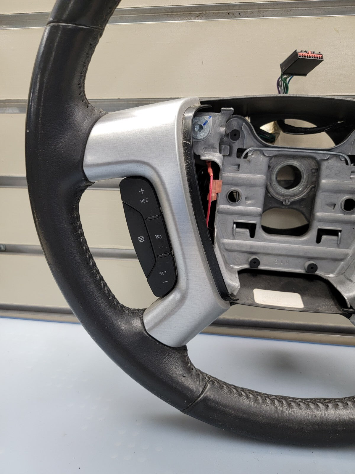 🔥07-17 GMC Acadia 08-17 Buick Enclave Steering Wheel Column Manual Cruise Black