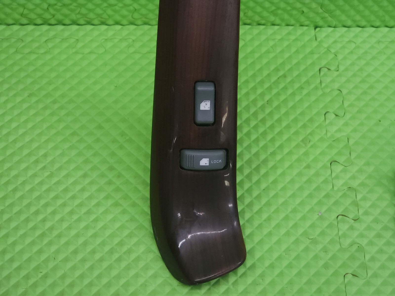 🔥99-00 Cadillac Escalade Passenger Side W/ Window Lock Control OEM woodgrain