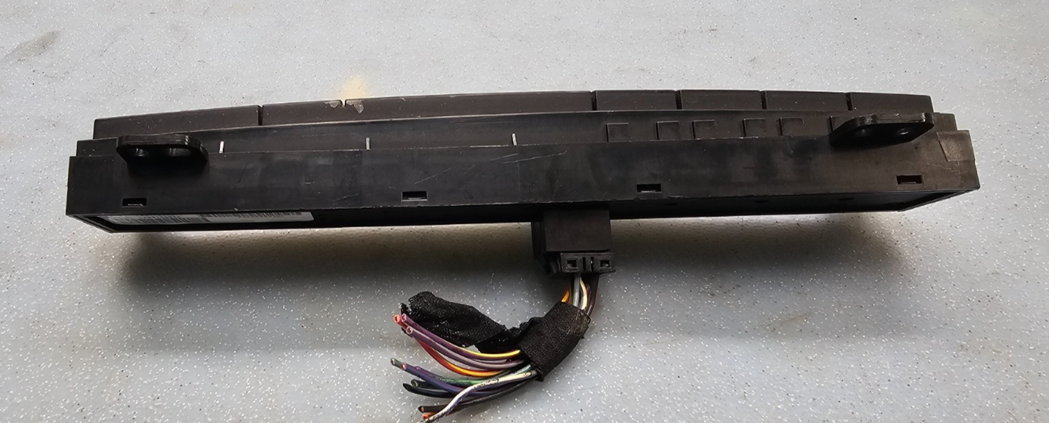 🔥06-07 Grand Cherokee Commander Information Switch Control Instrument Panel