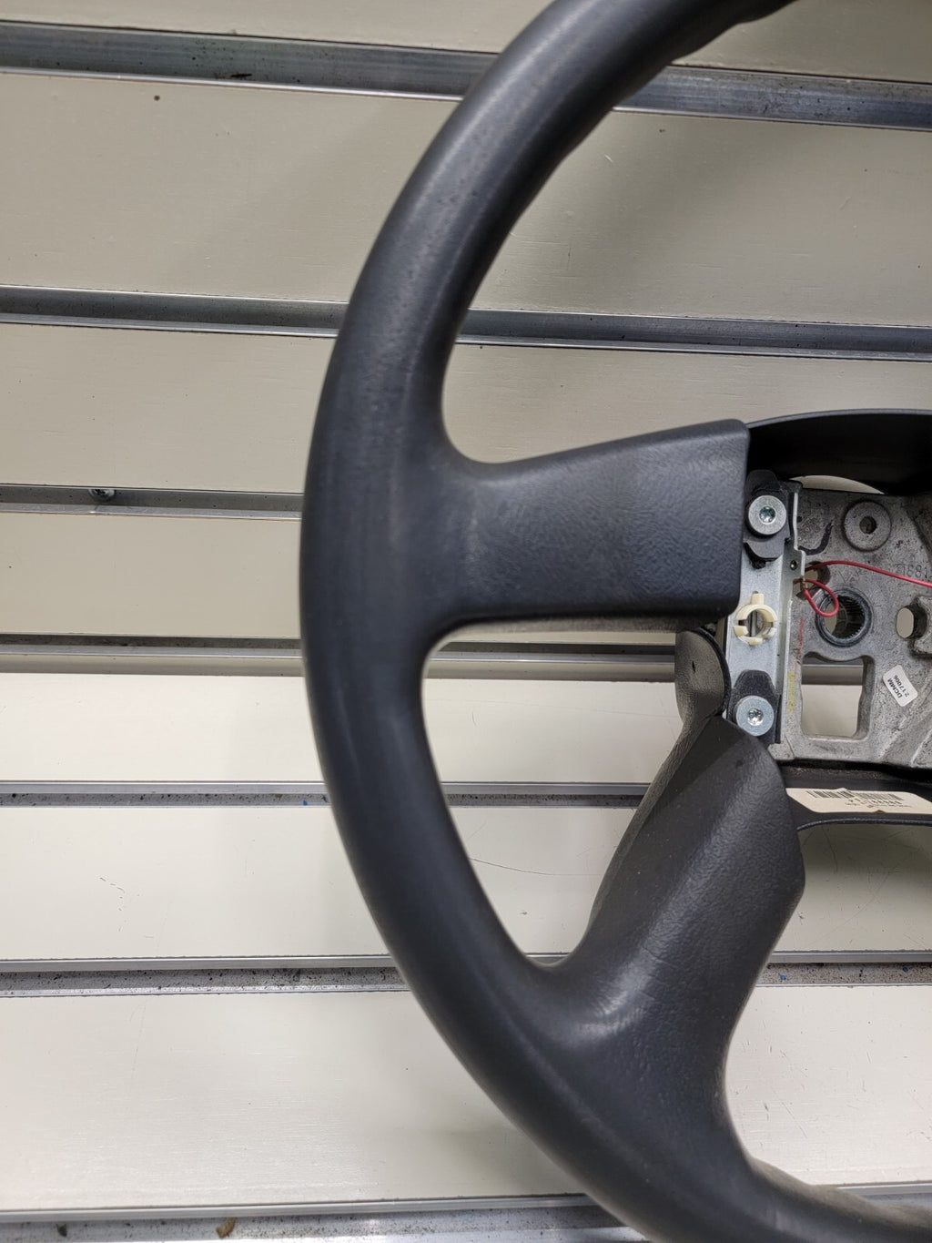 🔥03-06 SILVERADO SIERRA YUKON TAHOE SUBURBAN STEERING WHEEL LEATHER BLACK