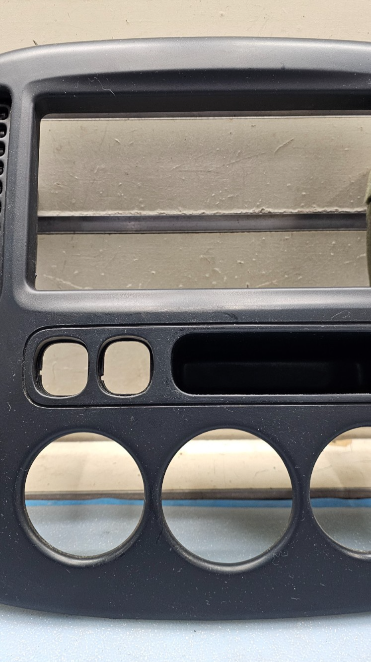 🔥2001-2007 FORD ESCAPE CENTER DASH RADIO A/C CLIMATE TRIM BEZEL BLACK OEM