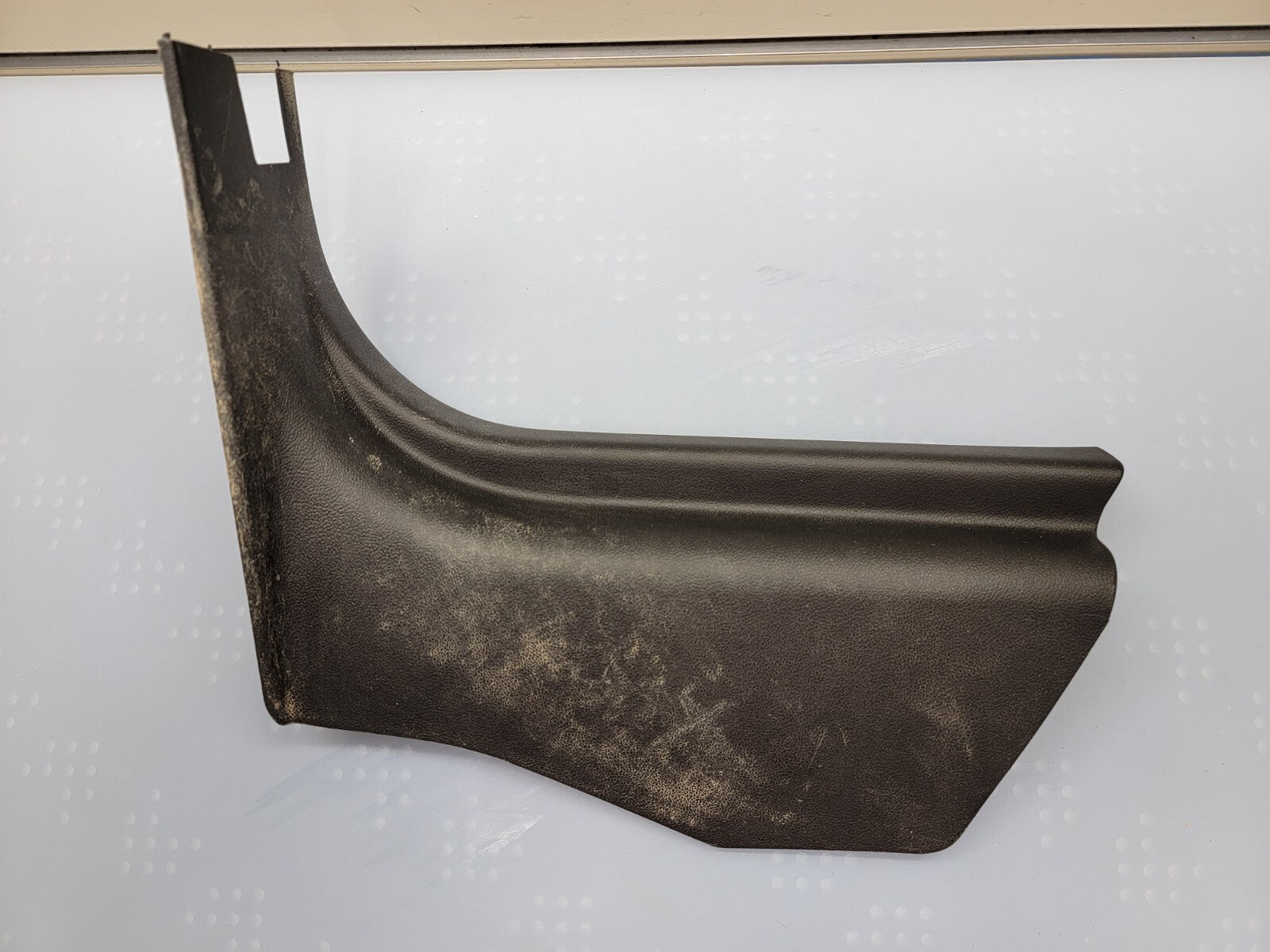2008-2017 Dodge Grand Caravan Front LEFT Door Cowl Kick Panel Trim Cover 29689