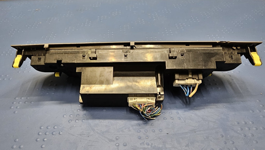 02-06 TOYOTA CAMRY Front Dash A/C Temperature Heater Climate Control Panel Unit