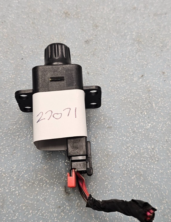 🔥04-08 GRAND PRIX DASH INSTRUMENT PANEL DIMMER LIGHT SWITCH CONTROL BLACK