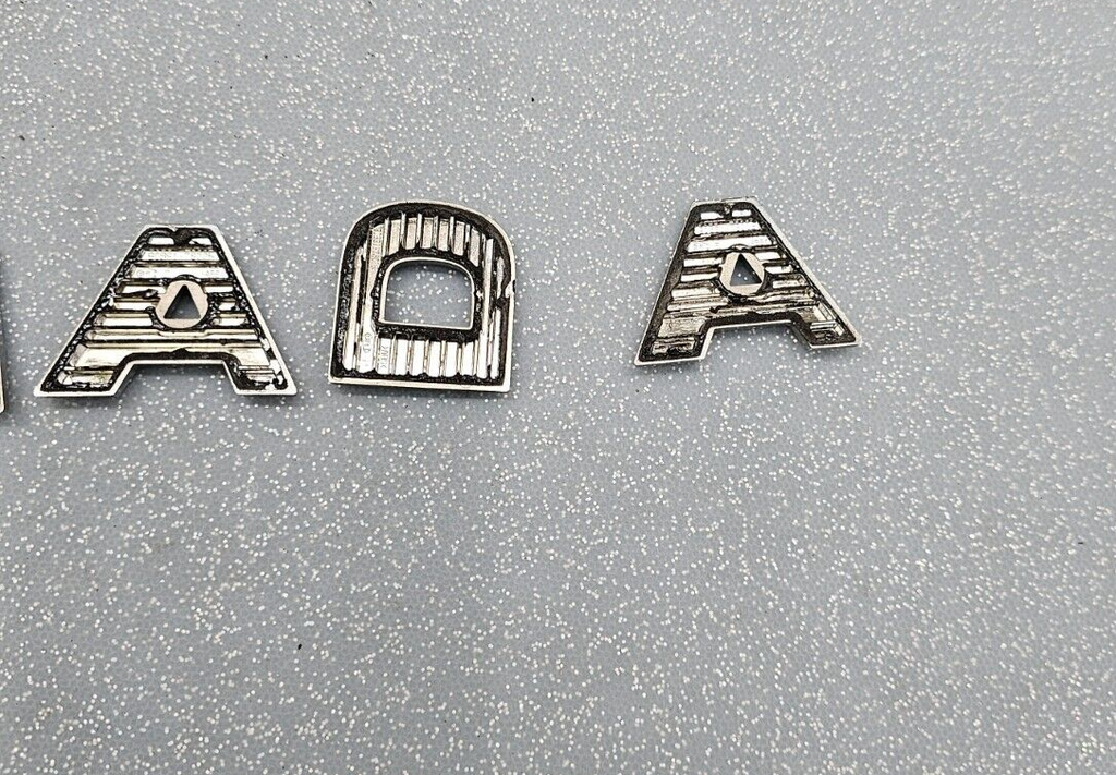 05-15 Nissan Armada V8 Rear Emblem Letters Badge Decal Logo Hatch Gate Door OEM