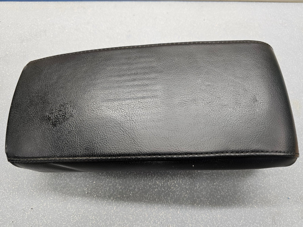 07-12 Nissan Altima Center Console Lid Arm Rest Top Leather Cover Assembly Black