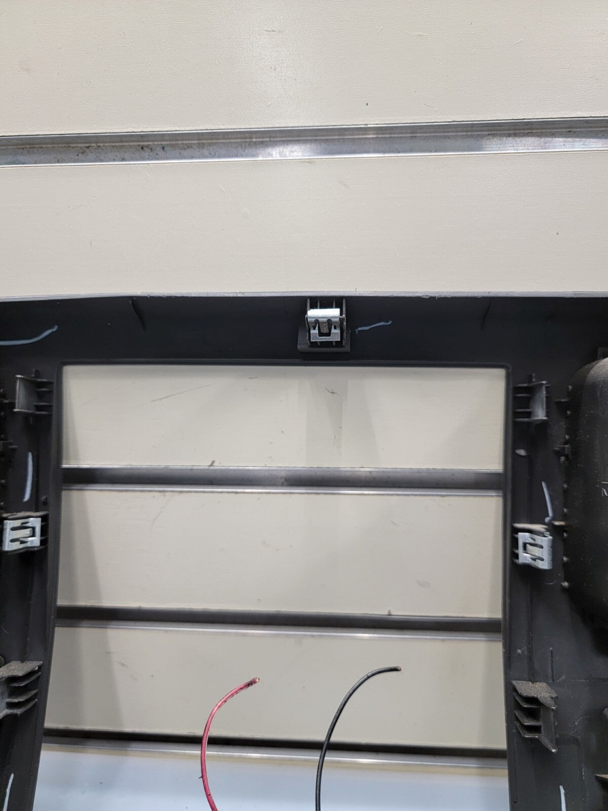 🔥07-14 Chevy Silverado SIERRA Center Dash Radio Bezel Climate Trim Dark Gray