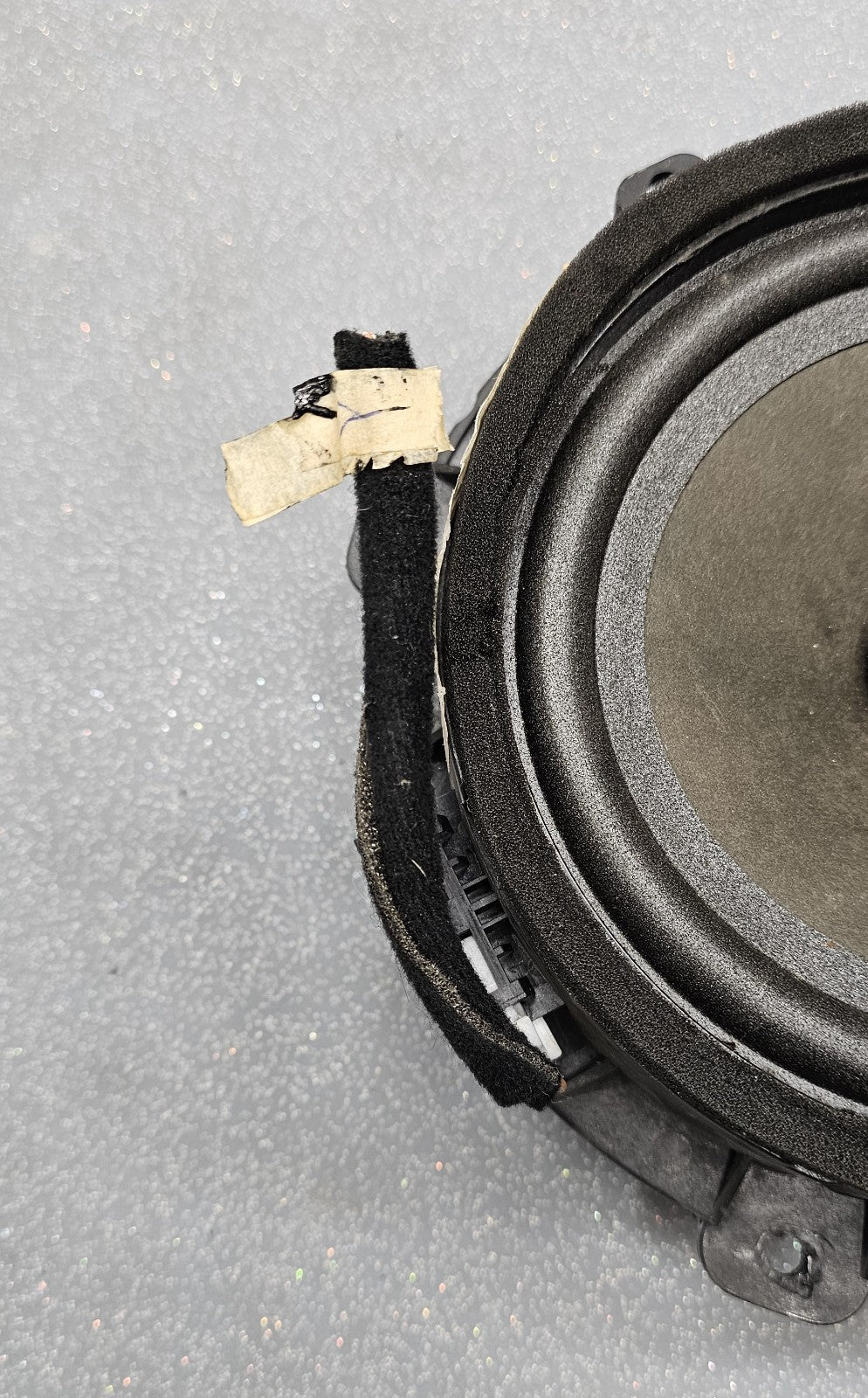 🔥2010 - 2013 KIA SOUL REAR LEFT SIDE DOOR PANEL SPEAKER  OEM