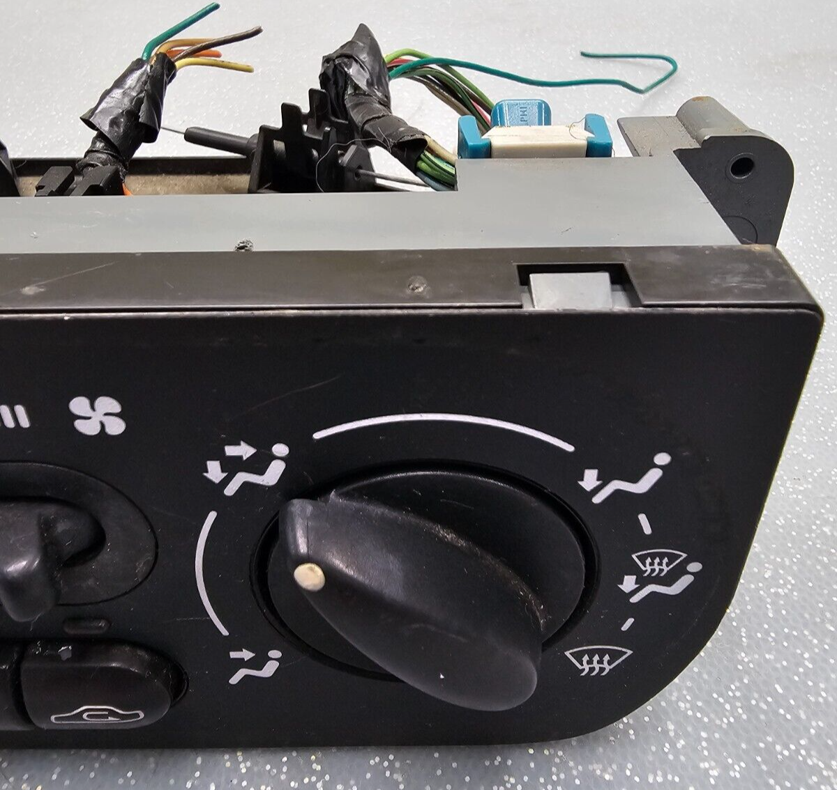 🔥00-02 Saturn S-Series Dash A/C Heater Climate Temperature Control Conditioner