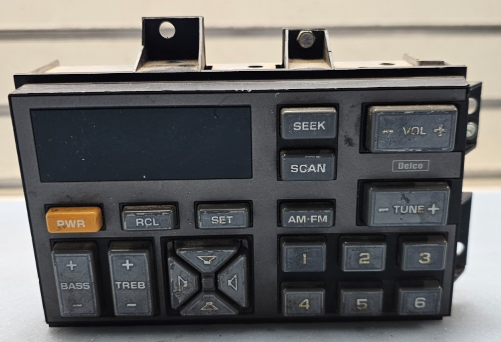 🔥88-94 Chevy GMC Truck AM/FM Radio Receiver Display Stereo Audio OEM Original