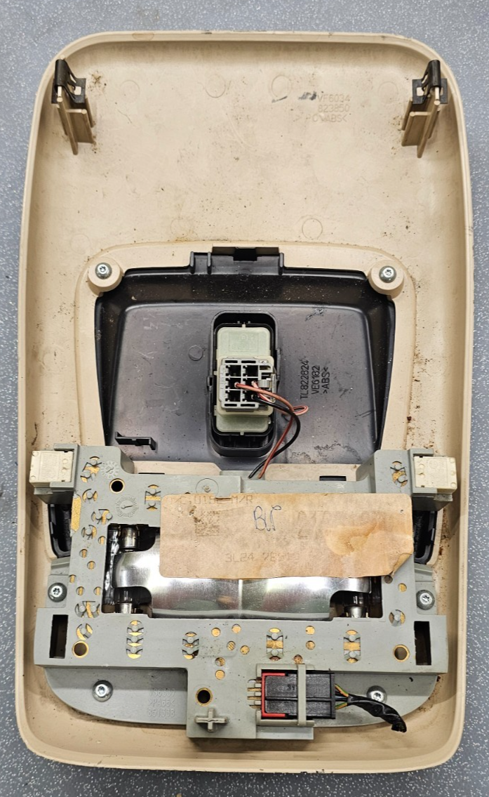 🔥02-05 Explorer Mountaineer Overhead Console Dome Map Light Storage Sunroof Tan