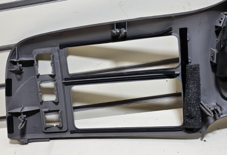 🔥95-05 Astro Safari Dash Instrument Cluster Speedometer Trim Bezel Gray