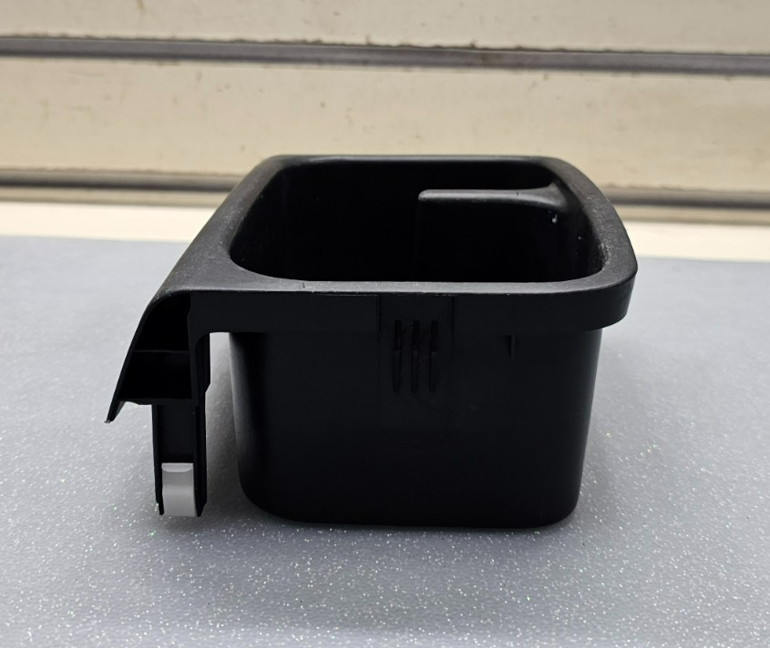 🔥02-05 Toyota Camry Storage Compartment Cubby Tray Bin Lower Instrument Panel