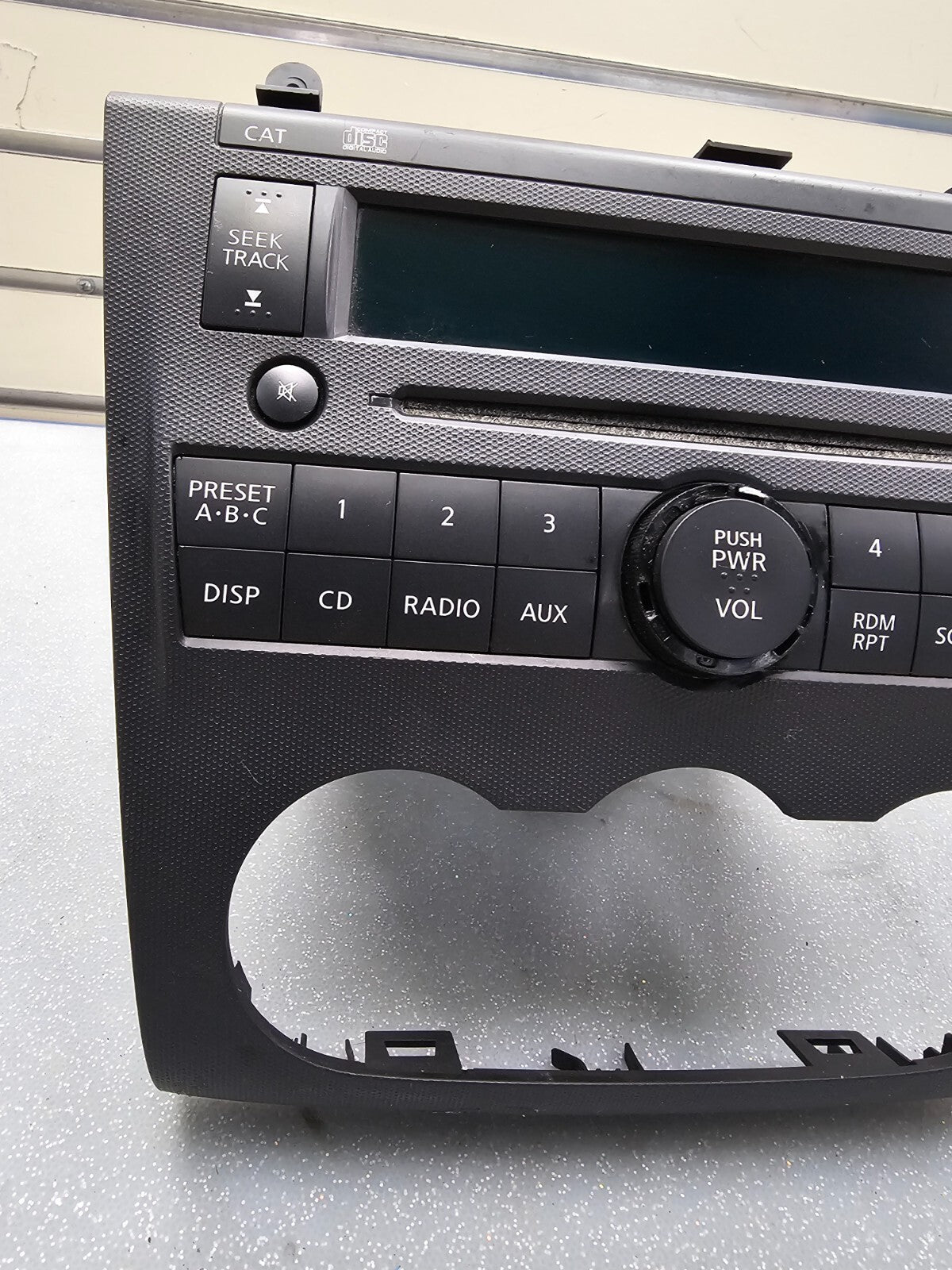 🔥07-09 Nissan Altima AM FM CD Player Audio  Radio Receiver Navigation System