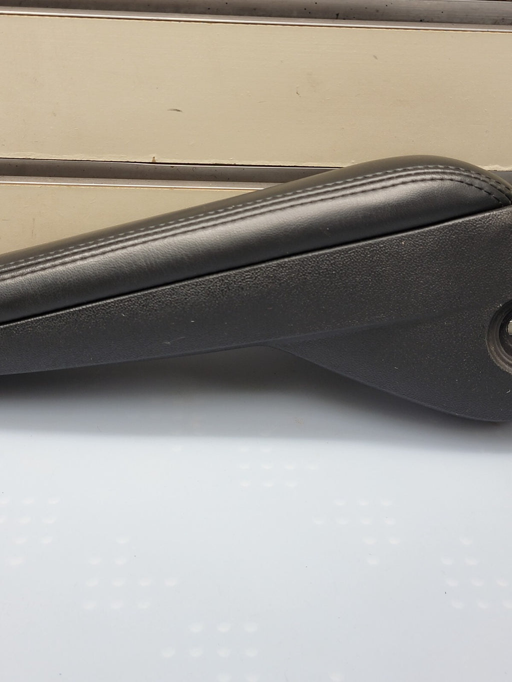 🔥11-20 CARAVAN TOWN & COUNTRY RIGHT PASSENGER SIDE FRONT SEAT ARMREST BLACK