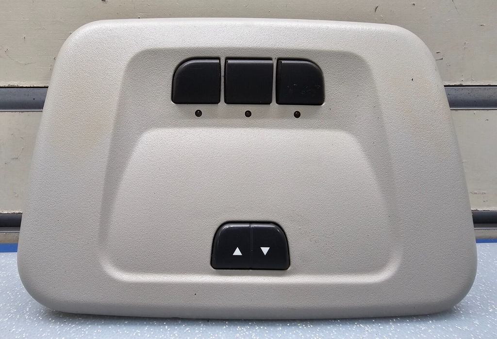 13-16 Impala Center Overhead Console Dome Map Light Lamp Cubby Assembly LT Gray