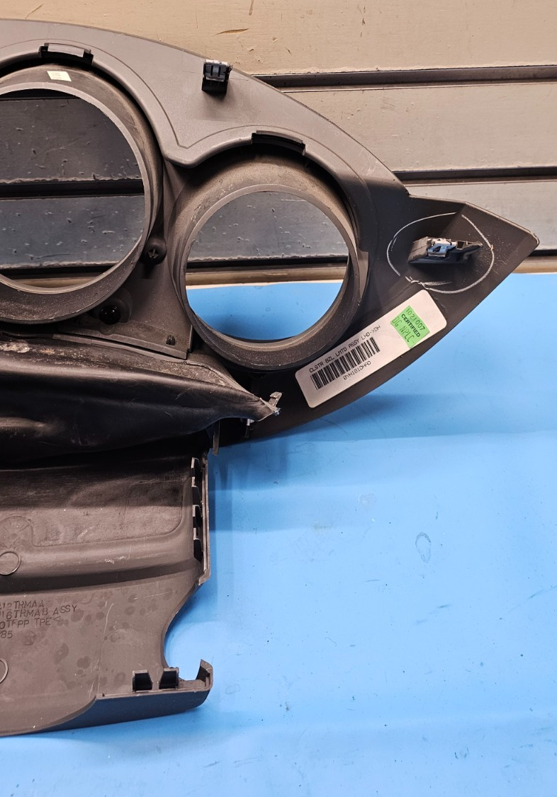 🔥07-10 Sebring Avenger Dash Speedometer Instrument Cluster Bezel Panel Black