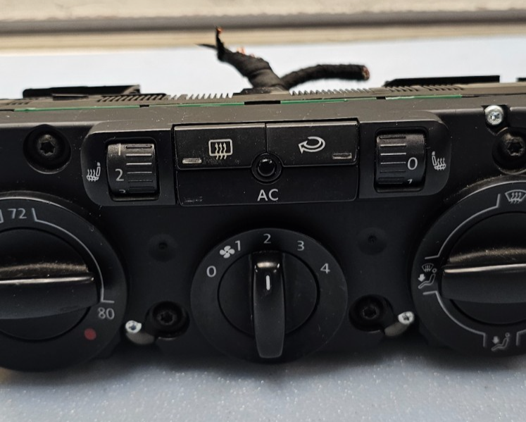 🔥09-13 VW Tiguan Passat Dash A/C HVAC Heater Climate Temperature Control Black