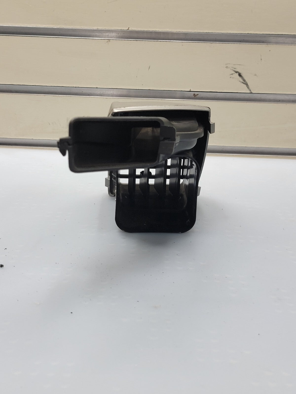 🔥2004-2012 Chevy Colorado GMC Canyon Dash Outer Air Vent LH Driver Side silver