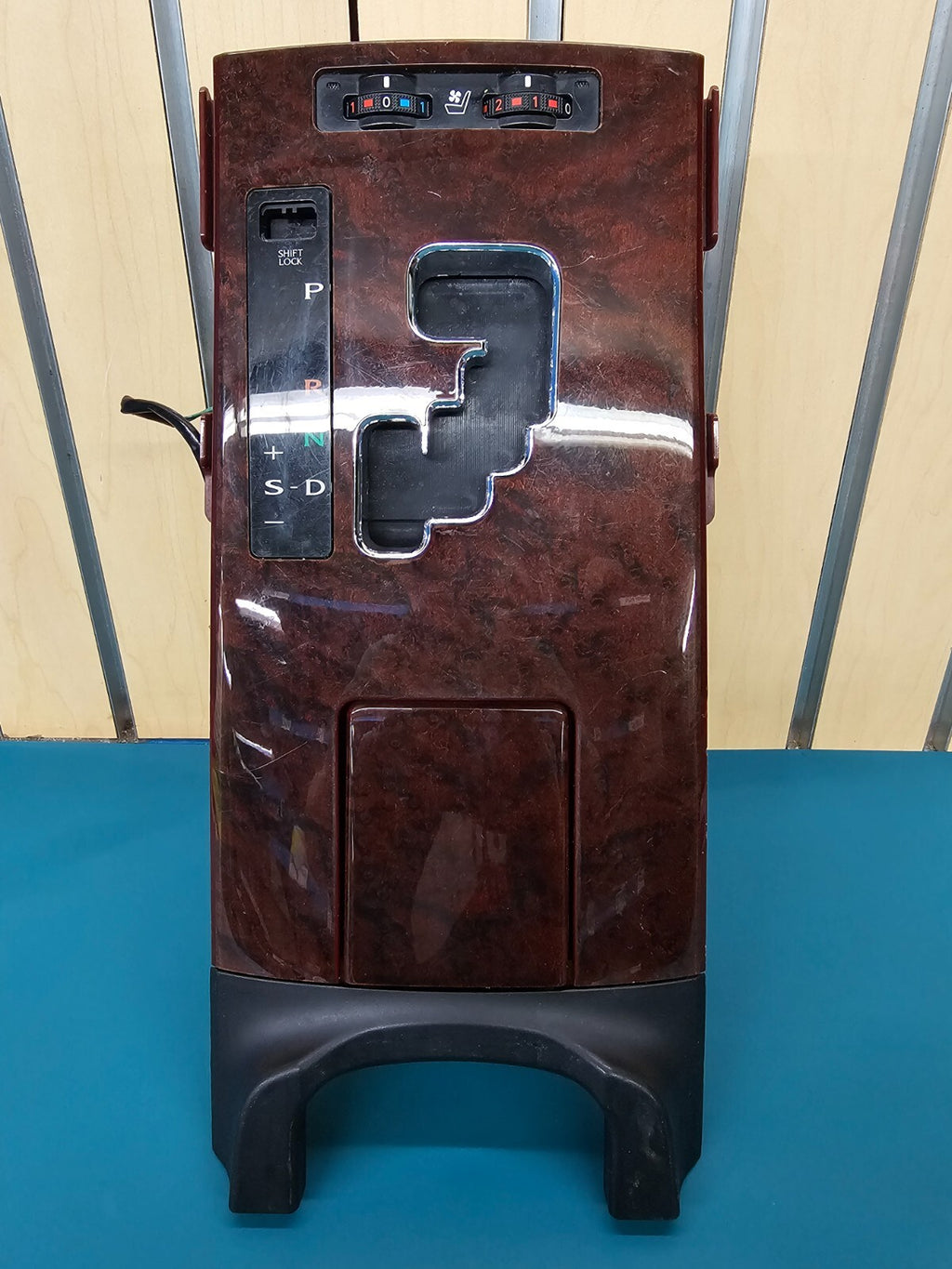 🔥06-13 LEXUS IS250 IS350 CENTER CONSOLE GEAR SHIFTER BEZEL TRIM CUP HOLDER WOOD