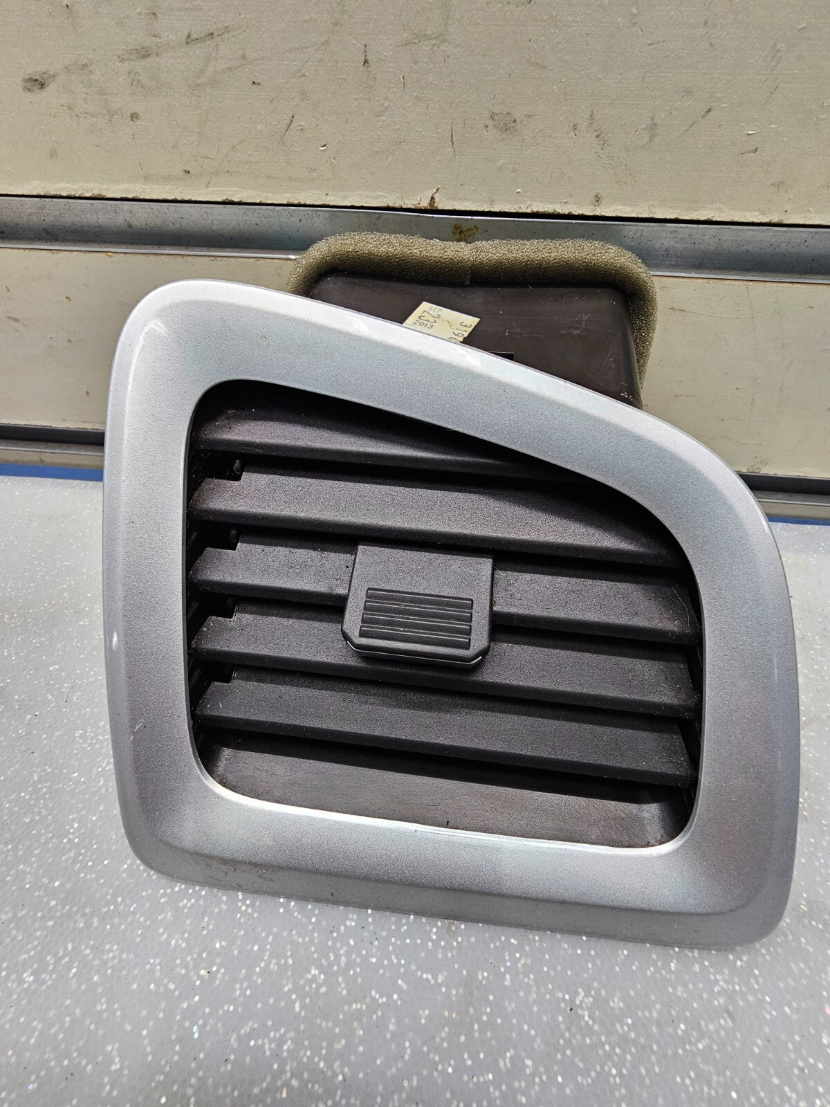 🔥10-17 GMC TERRAIN EQUINOX DASH Left Dash AC A/C HVAC Air Vent Heater SILVER