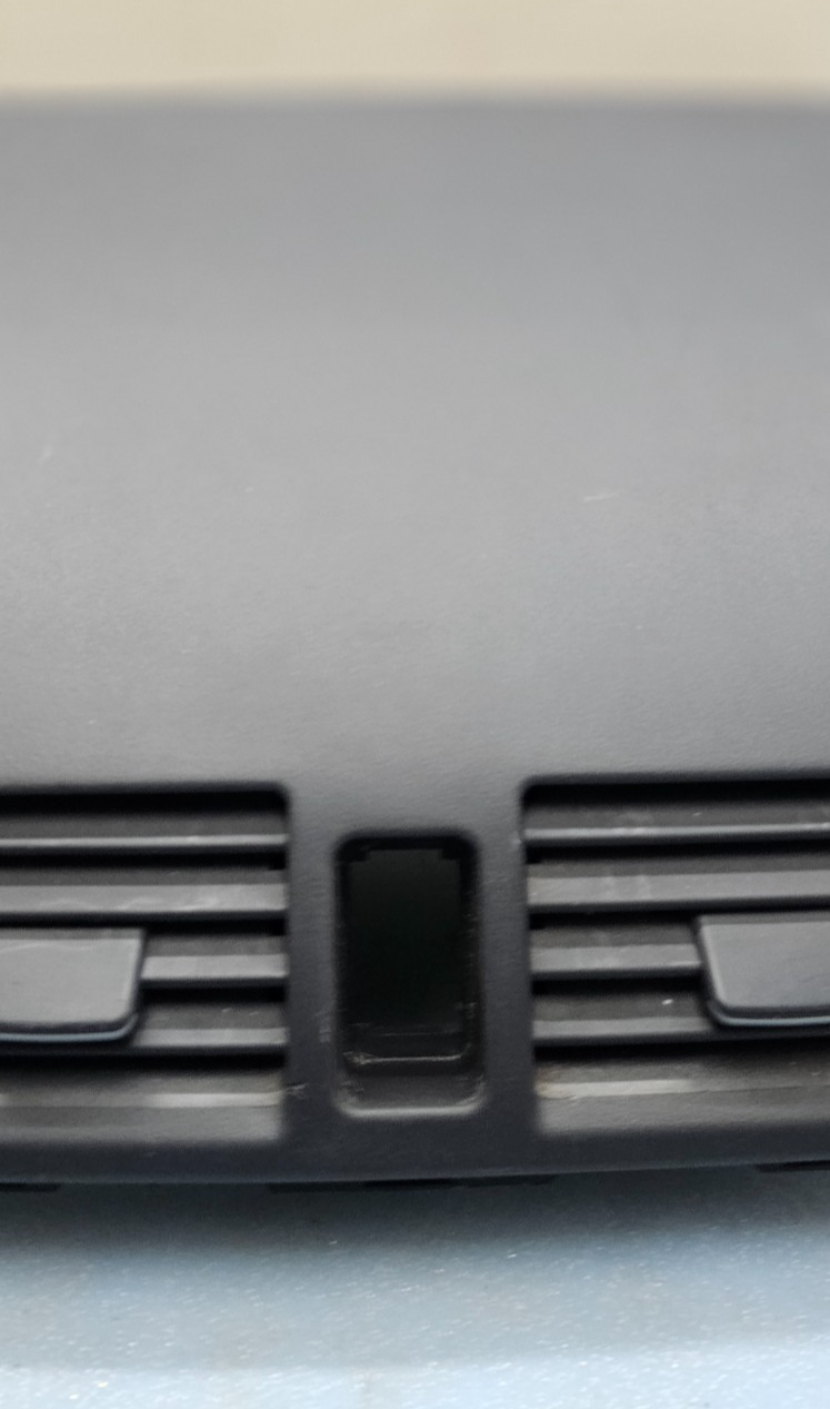 🔥04-08 MAZDA 3 FRONT CENTER DASH VENT HAZARD BUTTON BEZEL TRIM OEM BLACK