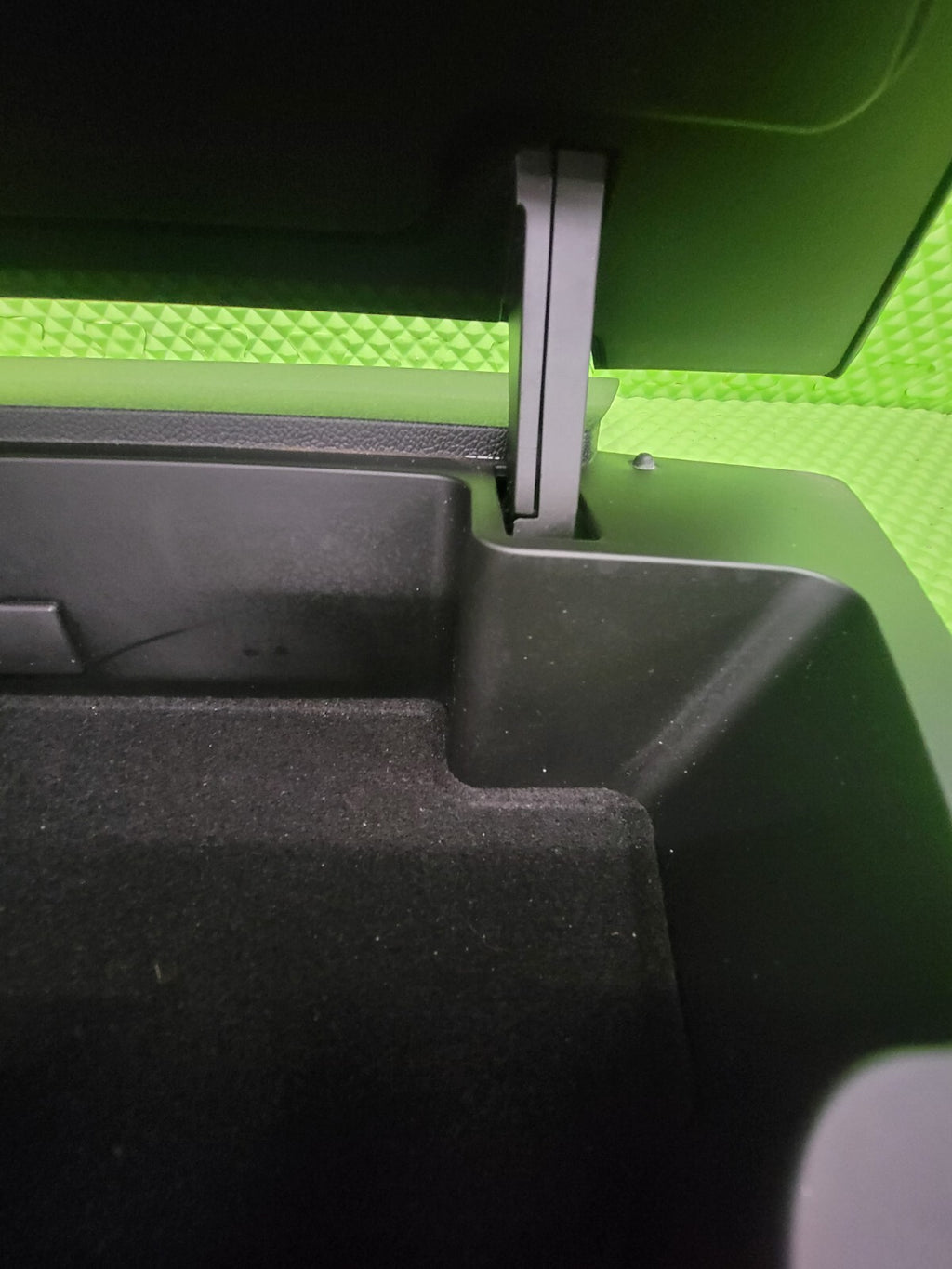 🔥09-15 Chevy Traverse Dash Storage Cubby Compartment Cover Box Assembly Black