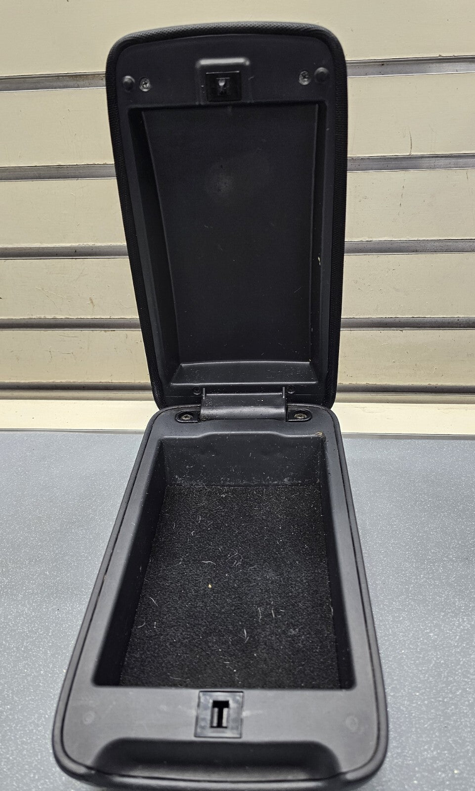 🔥2005-2010 SCION TC Center Console Lid Storage Assembly Armrest Black Cloth OEM