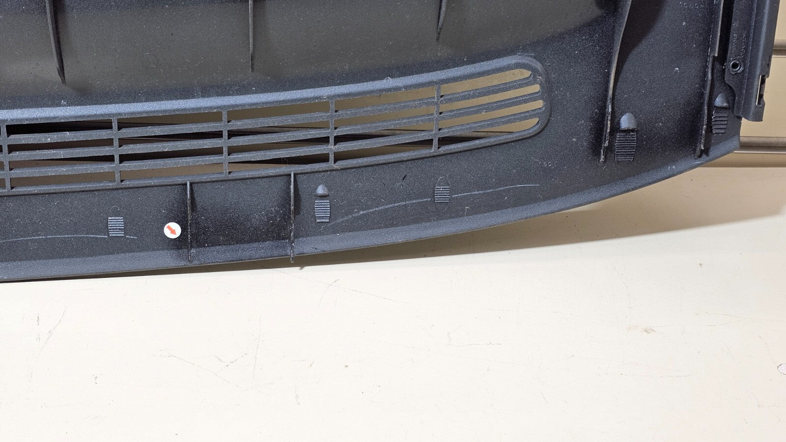 🔥99-06 SILVERADO SIERRA TAHOE Upper Cap Cover Top Dashboard Pad GRAPHITE DP1